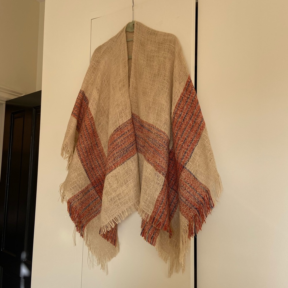 Anthropologie poncho - Picture 8 of 8